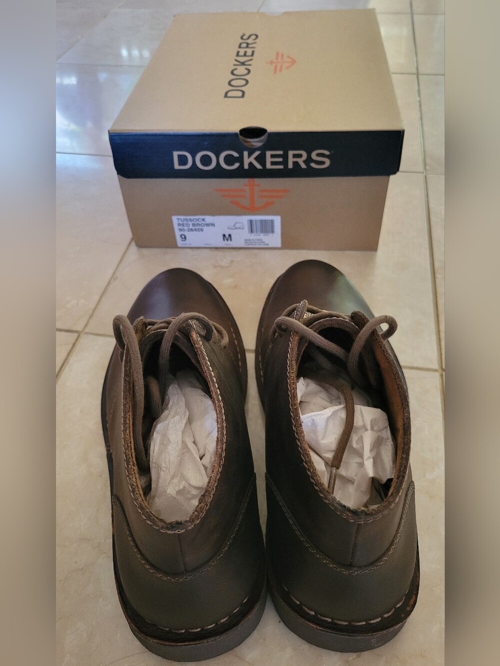 Dockers Men's Brown Leather Chukka Boots